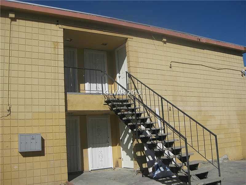 1st image of 2917 Stewart Ave APT 3
