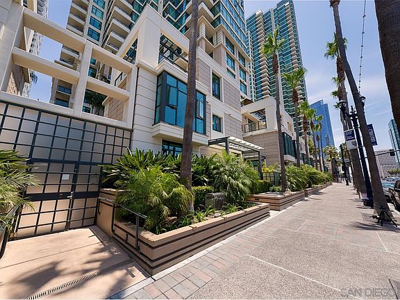 2nd image of 1205 Pacific Hwy #105