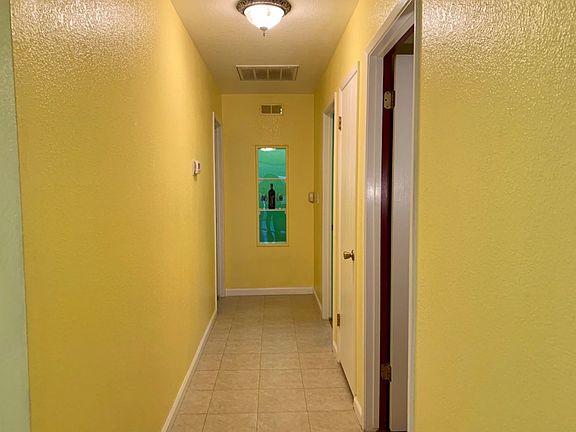 5th image of 1288 Helena Ave