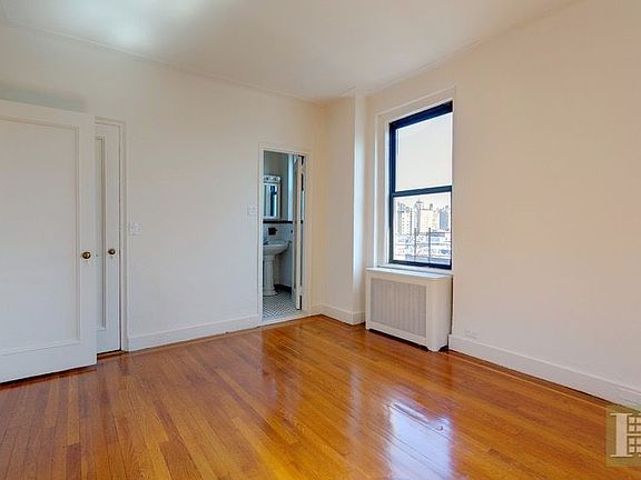 3rd image of 222 W 83rd St APT 14B