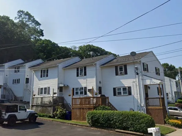 3753 N Main St #2, Fall River, MA 02720