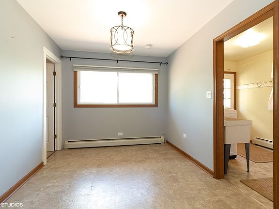 5th image of 9321 S 81st Ave
