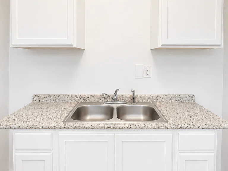 Scovel Apartments — Photo 5