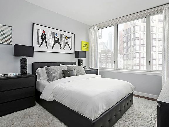 3rd image of 225 E 34th St APT 19C