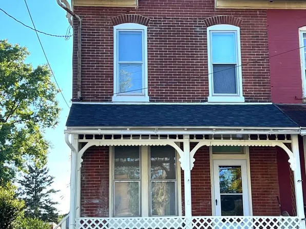 62 Cacoosing Ave, Sinking Spring, PA 19608