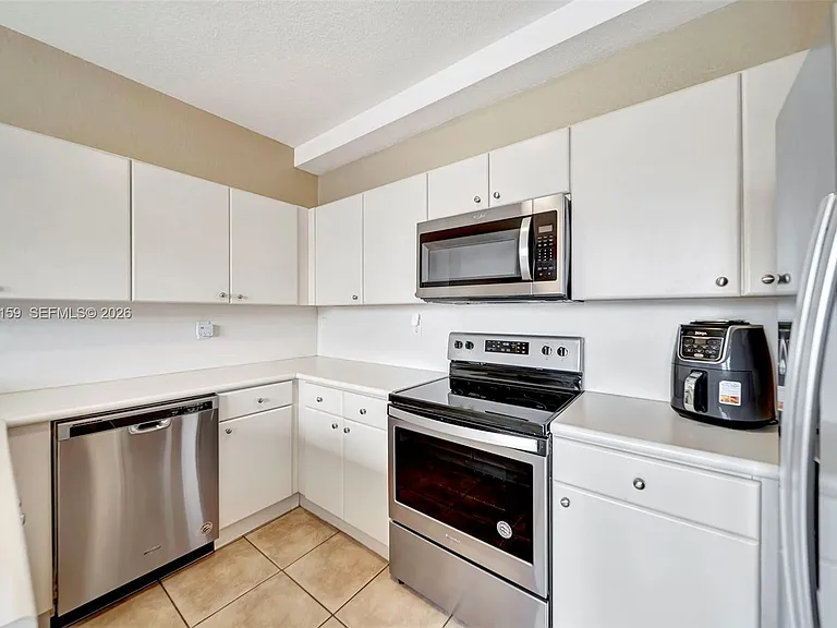 4361 SW 160th Ave #208 — Photo 8
