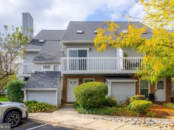 403 Park Place Dr, Cherry Hill, NJ 08002