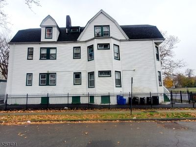 15 9Th Ave, East Orange, NJ, 07018