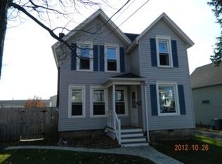 96 Walton St, Alexandria Bay, NY 13607