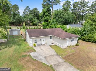 515 Morningside Cir, Millen, GA 30442