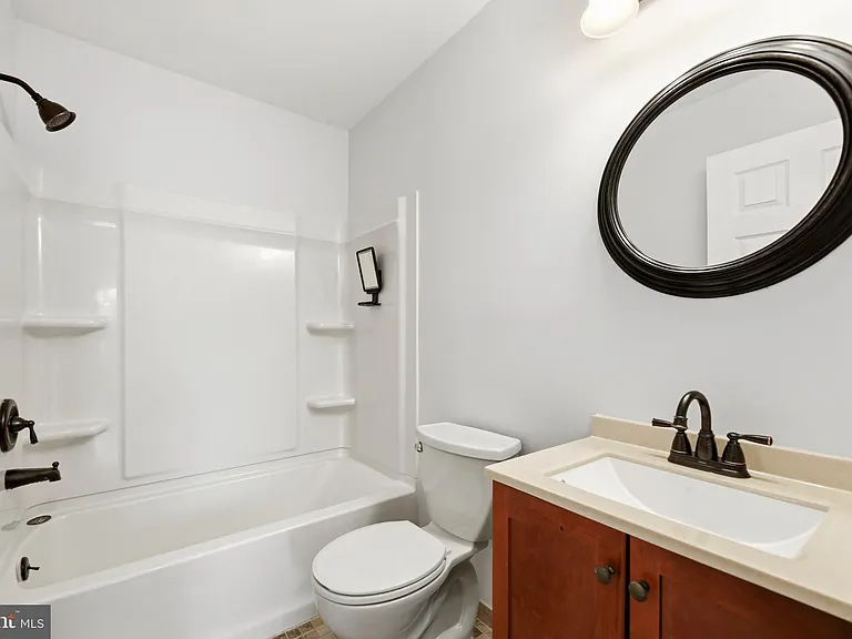 315 Catalano Ln — Photo 15