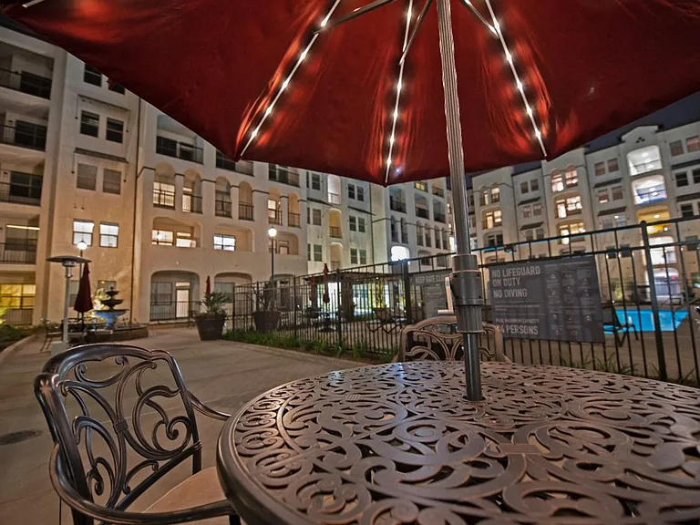 Centerpointe at Market Apartments - 3145 Market Street Riverside CA 92501 — Photo 90