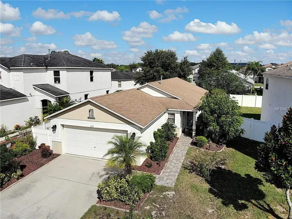225 Rona Ln, Davenport, FL 33897