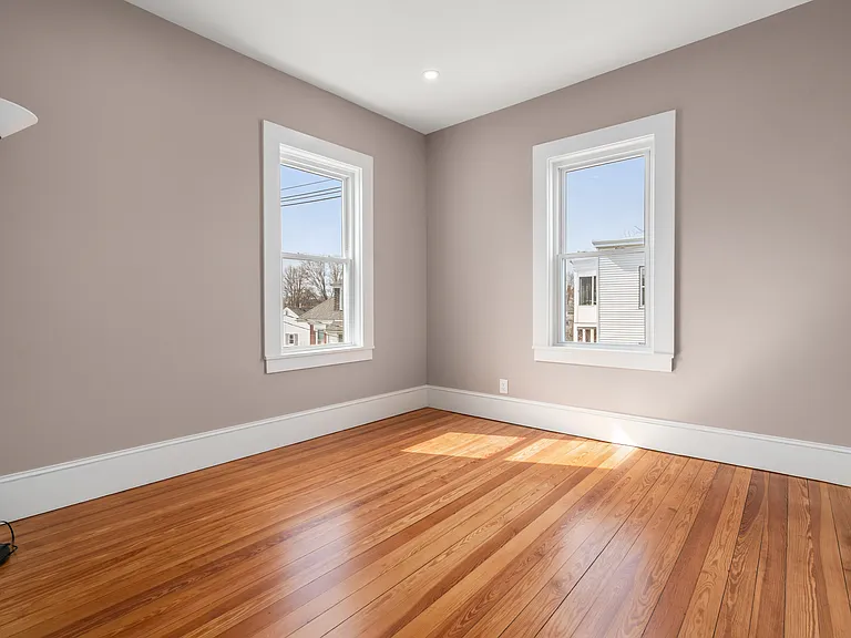99 Beech St #3 — Photo 10