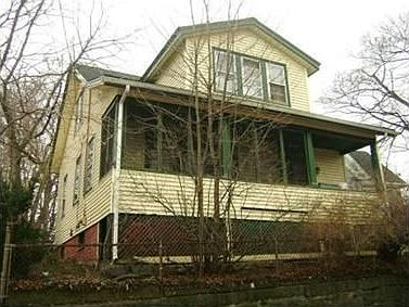 1st image of 10 Town Hill St
