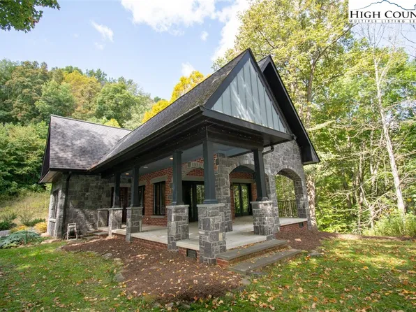 572 Stonegate Lane, Creston, NC 28615