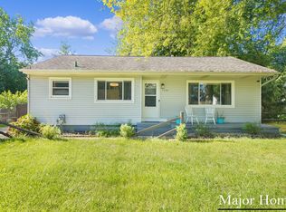 1536 37th St SW, Wyoming, MI 49509