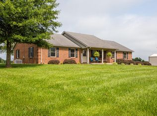 327 Collins Rd, Paris, KY 40361