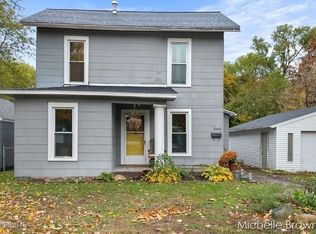312 N Smith St, Greenville, MI 48838