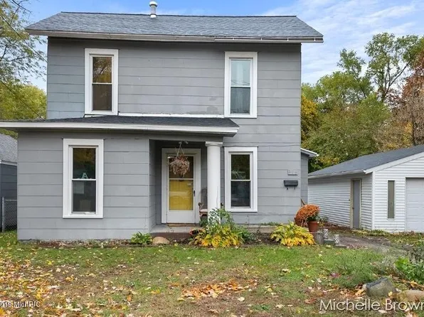 312 N Smith St, Greenville, MI 48838