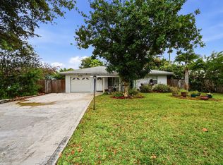 2316 SE 1st Street, Boynton Beach, FL 33435
