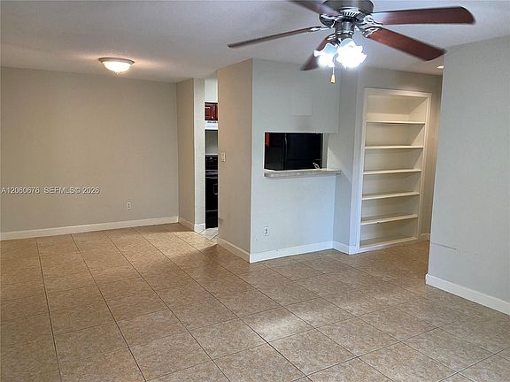 4th image of 755 Riverside Dr APT 1316