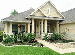 8011 Cross Trail Dr, Sugar Land, TX 77479