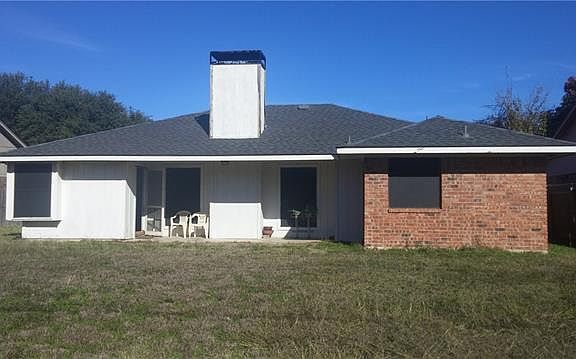 3rd image of 106 Sidney Dr