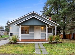 9026 32nd Ave SW, Seattle, WA 98126