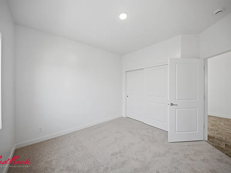 495 S Martignano Way — Photo 14