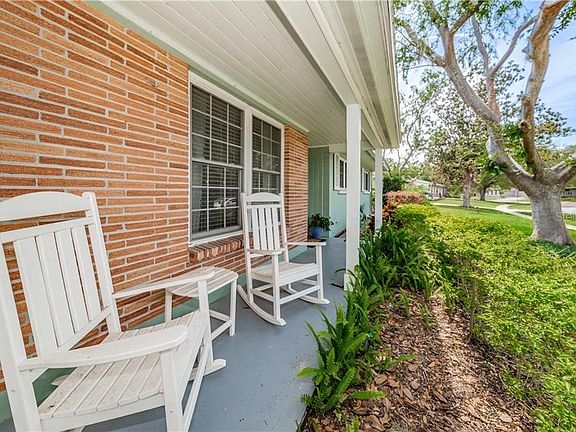 5th image of 10712 Carrollwood Dr