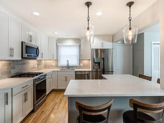 2nd image of 73 Virginia Ave #1
