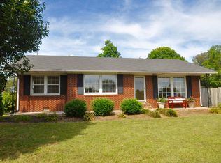 1900 W Gaines St, Lawrenceburg, TN 38464