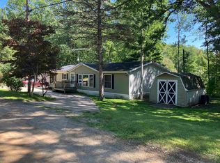 5453 Hillcrest St, Gladwin, MI 48624