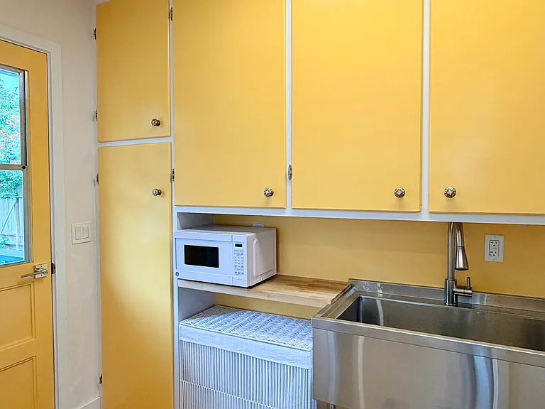 Laundry Room_Sink