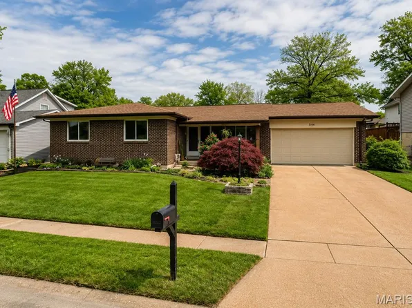 3106 Donnycave Ln, Maryland Heights, MO 63043