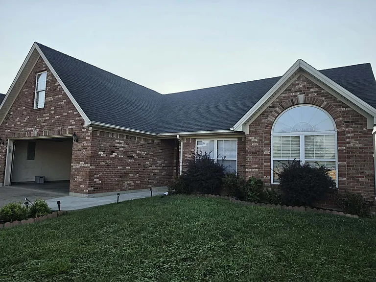 5902 Pine View Ct — Photo 2