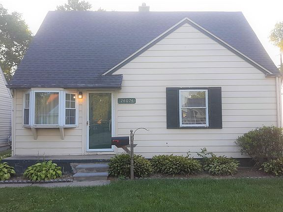 2nd image of 26074 Dartmouth St