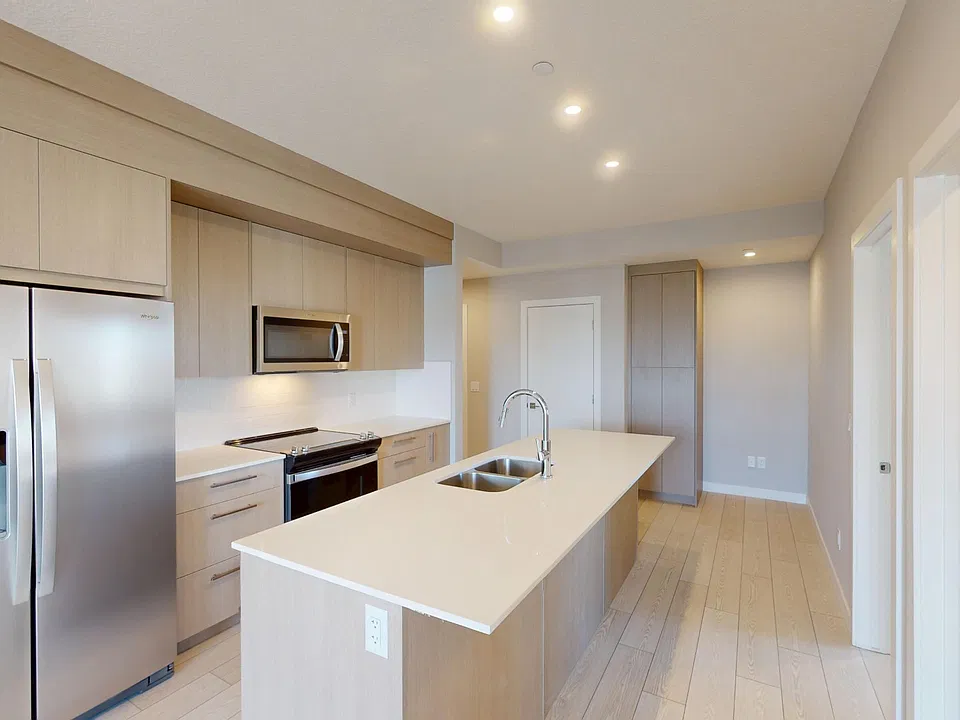 150 Carrington Cres NW #3505