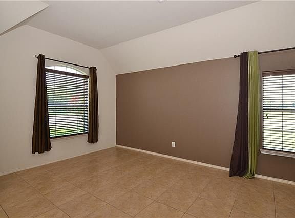5th image of 12493 Cardinal Creek Dr