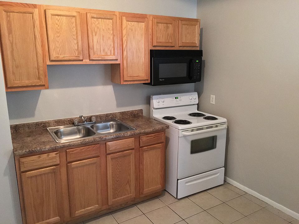2nd image of 6503 Simpson Ave #1