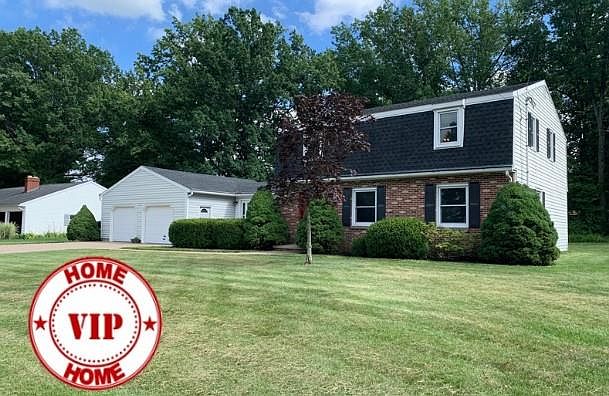 1st image of 1105 Columbus Cir S