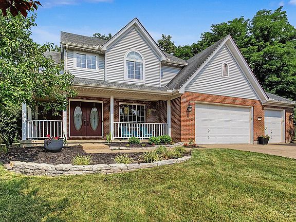 2nd image of 552 Virginia Ln