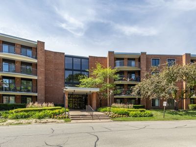 1415 E Central Rd Unit 407A, Arlington Heights, IL, 60005