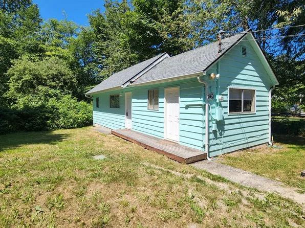 1260 Pottery Ave #1/2, Pt Orchard, WA 98366