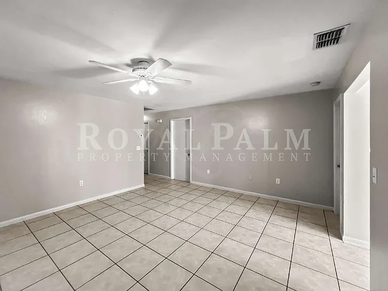 2704 Owen Ave — Photo 7