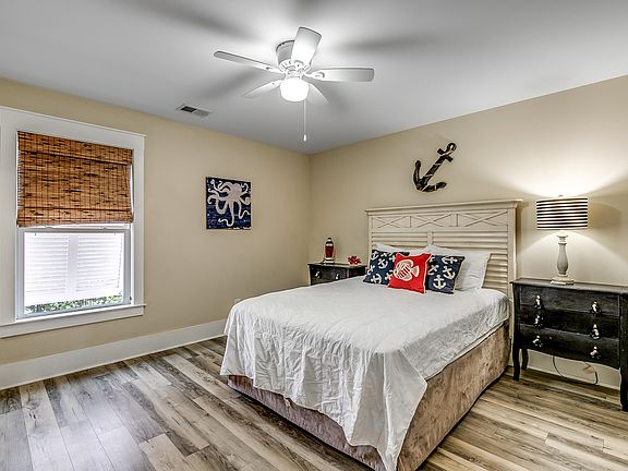 3rd image of 4914 Cinzia Ln. #4914