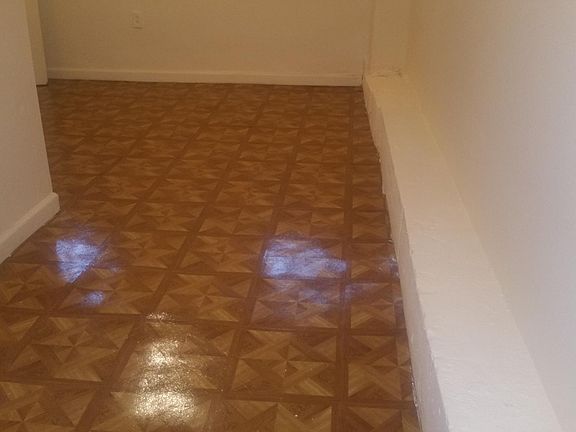 5th image of 1176 Burnett Pl