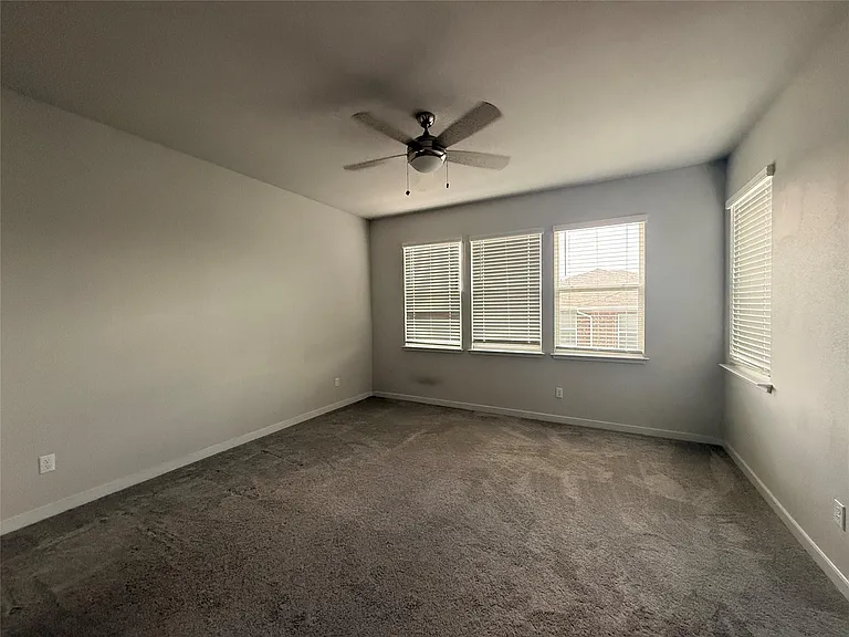 605 W South St #91 — Photo 9