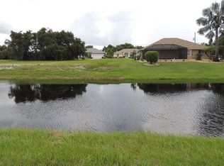 228 Long Meadow Ln, Rotonda West, FL 33947